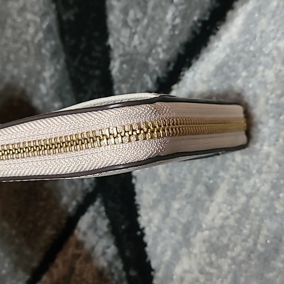 Kate Spade ♠️ Large Continental Crosshatch Cow-leather Wallet - Picture 6 of 15